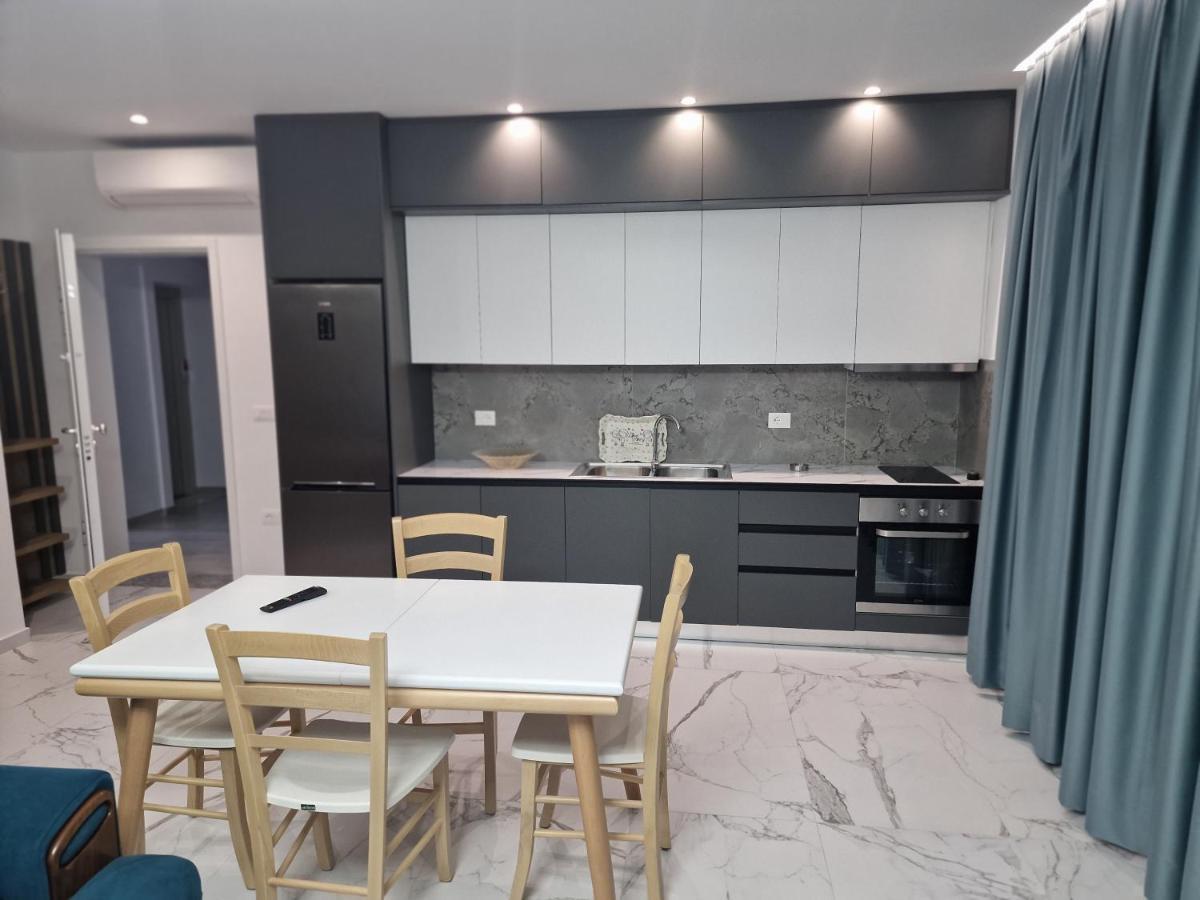 Joanna Suites Sarandë Buitenkant foto